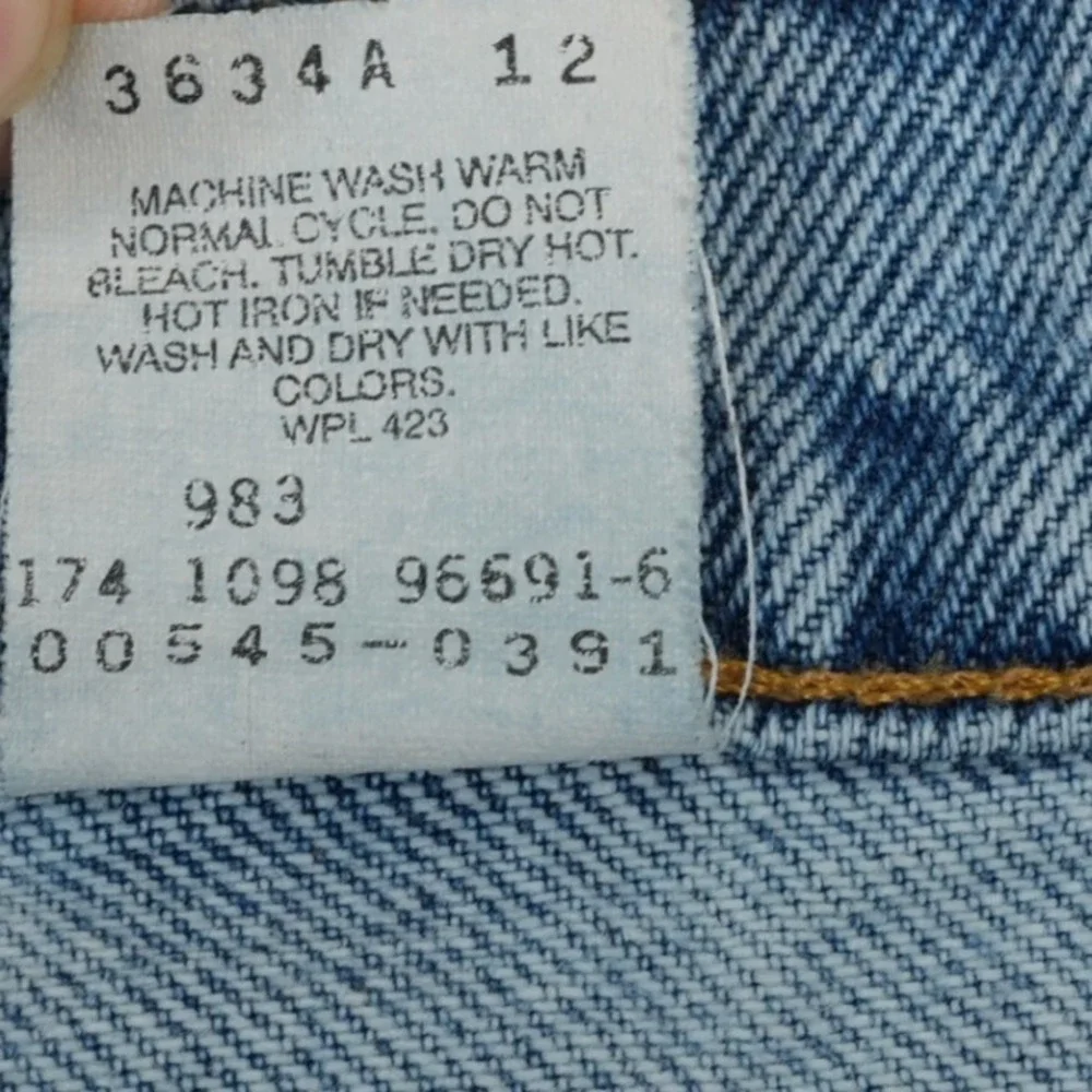 Vintage Levis 545‎ Jeans Mens Blue 42x32 Loose Fit Distressed Brown Tab 90s 1998